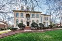 7206 Jardiniere Court sold home in Charlotte, SC