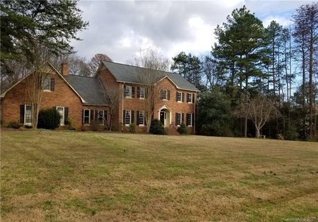Previously sold for $445,000