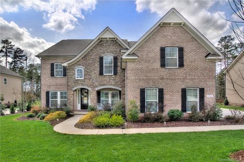 1728 Cavaillon Drive sold home in Cavaillon, Waxhaw, NC