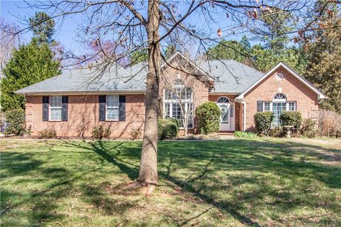 144 Hideaway Lane