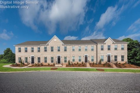 8736 Granby Hill Road 1008B sold townhome in Mint Hill Commons, Mint Hill, NC