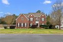 3005 Strawberry Road sold home in Matthews, SC