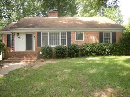 4612 Fairbluff Drive sold home in Hillside Acres, Charlotte, NC