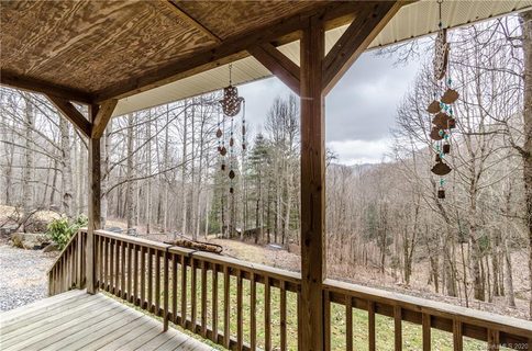 10 Shooting Star Ridge sold home in The Glade, Canton, NC