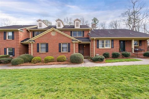 8430 Coulwood Oak Lane sold condo in Coulwood Oaks, Charlotte, NC