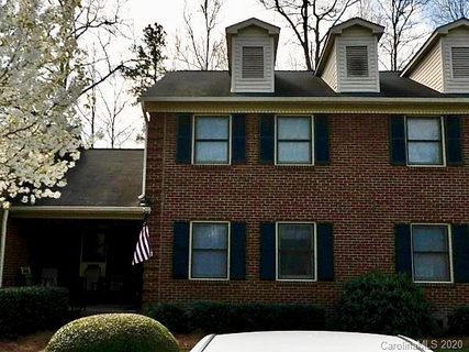 8424 Coulwood Oak Lane sold townhome in Coulwood Oaks, Charlotte, NC