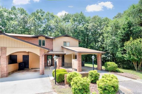 831 Coventry Lane sold condo in Berkshires Mark, Statesville, NC
