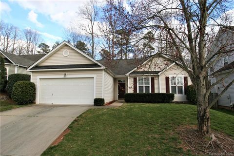 8276 Chatham Oaks Drive