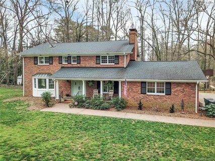 1117 Robinhood Circle sold home in Marlwood Acres, Charlotte, NC