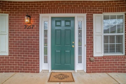 7057 Somerset Springs Drive sold condo in Somerset Springs, Charlotte, NC