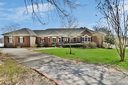 1375 Saddle Drive sold home in York, SC