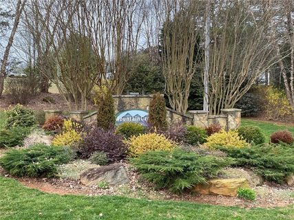 3260 Stonemill Path