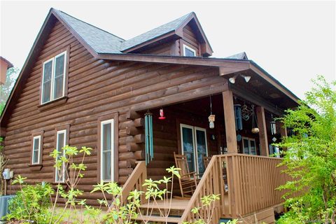 268 Sasafras Ridge