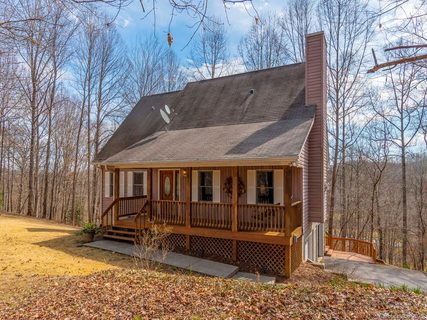 114 Courtney Lane sold home in Courtney Estates, Candler, NC