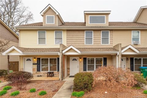 19 English Ivy Road sold townhome in Leicester Village, Asheville, NC