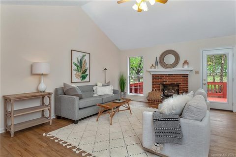 2395 Mill House Lane