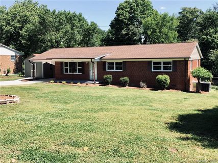 2522 Fairgreen Drive