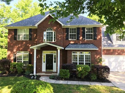 5665 Berry Ridge Drive