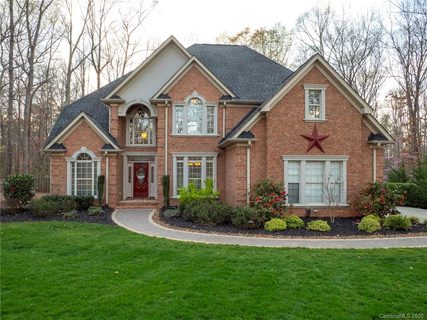7513 Walnut Crest Drive sold home in Walnut Crest, Waxhaw, NC
