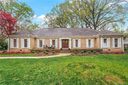 2300 Thornridge Road sold home in Charlotte, SC