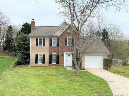 10900 Gladewater Drive