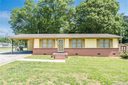1100 Bridgewood Lane sold home in Gastonia, SC