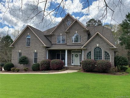 1016 Rolling Park Lane sold home in Huntington Farms, Fort Mill, SC
