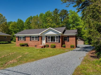 6617 Simpson Road sold home in Oakdale Acres, Charlotte, NC