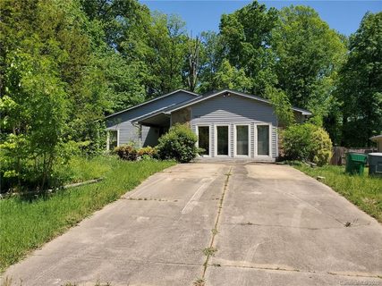 7642 Eastbourne Road sold home in Walden Park, Charlotte, NC