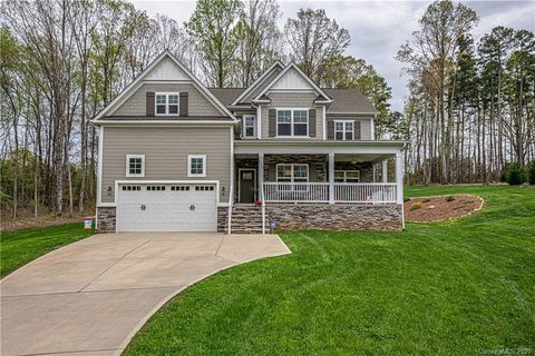6546 Havencrest Drive sold home in The Ranches at Beth Haven, Denver, NC