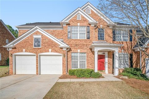 322 Robinlynn Road sold home in Avington, Matthews, NC