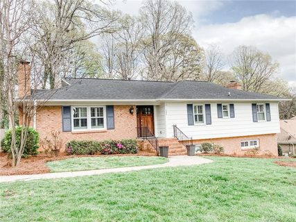 121 Glen Oaks Road