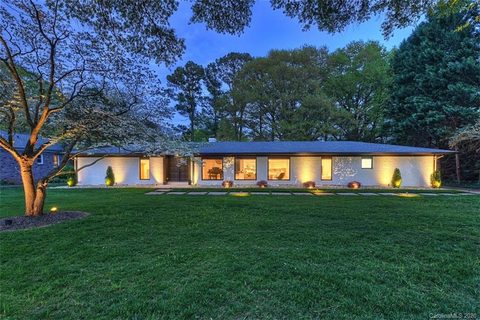 Previously sold for $722,000