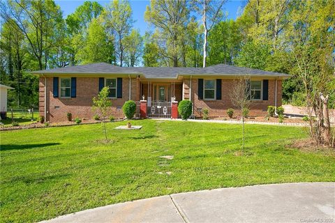 1158 Robinhood Circle sold home in Marlwood Acres, Charlotte, NC