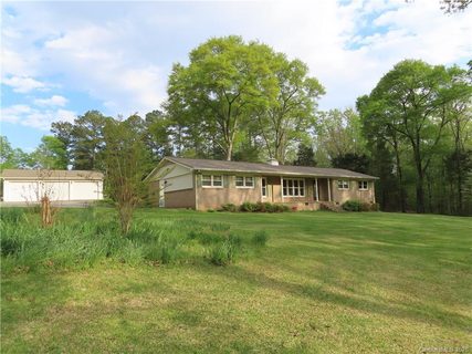 1078 Cardinal Drive sold home in Oakdale Acres, Rock Hill, SC