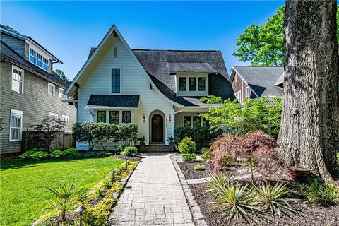 Previously sold for $1,050,000