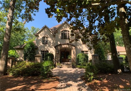 611 Forest Lane