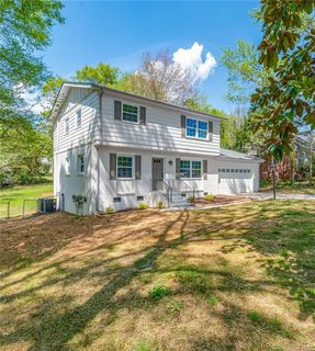 1415 Fox Run Drive