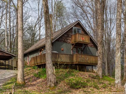 80 Crestmont Drive