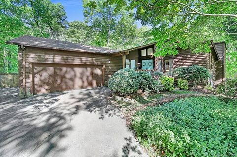 221 Misty Dawn Lane