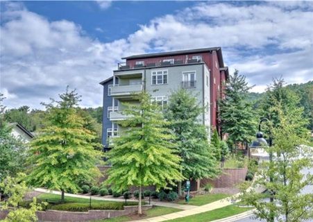 400 Skyloft Drive Unit 102 sold condo in Skyloft Condos, Asheville, NC