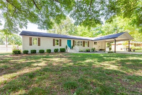 6265 Lynwood Drive