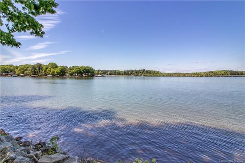 9176 Greenwood Road 3 sold home in Avalon Point, Terrell, NC