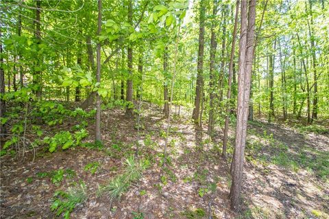 211 Greenbay Road sold home in Greenbay Forest, Mooresville, NC