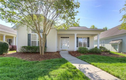 10121 Bishops Gate Boulevard sold home in The Cottages, Pineville, NC