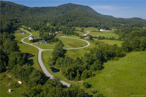 185 Saddle Club Lane 22 sold home in Valley View Farms, Hendersonville, NC