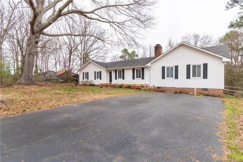854 Silver Fox Drive 37 sold home in Foxwood Acres, Concord, NC