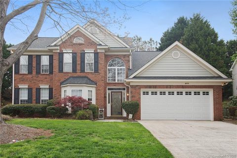 8715 Ellington Park Drive 3