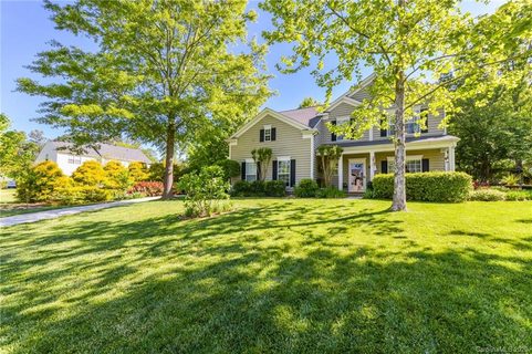 122 Spring Grove Drive