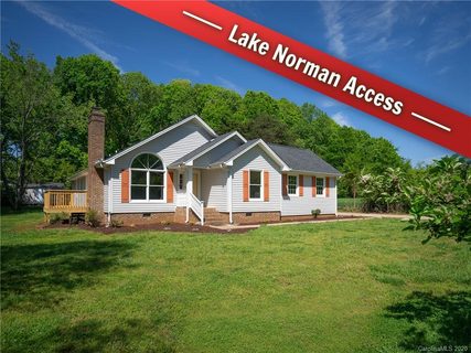 8535 Graham Road sold home in Hickory Hills, Denver, NC